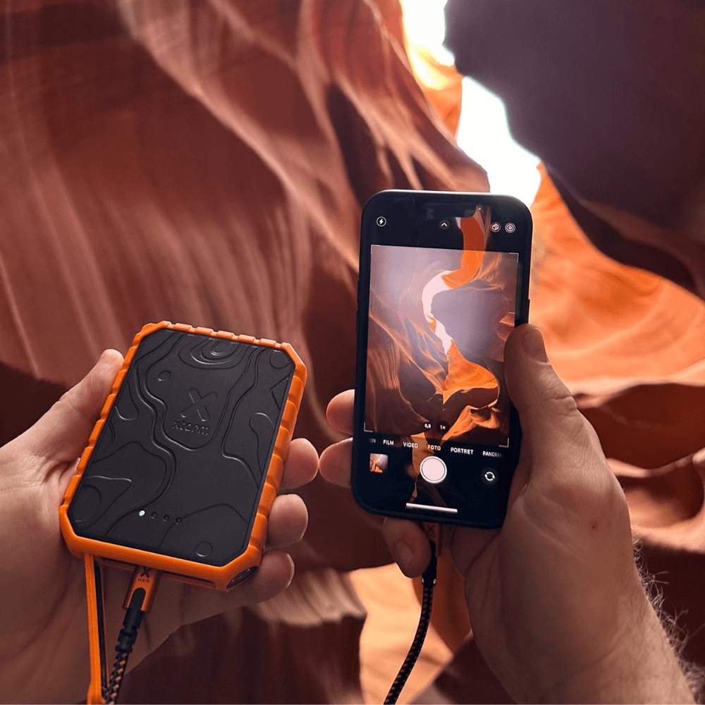 Xtreme Power Bank Rugged 20W - 10.000 mAh - Outdoor - Wasserdicht mit Taschenlampe - Quick Charge 3.0