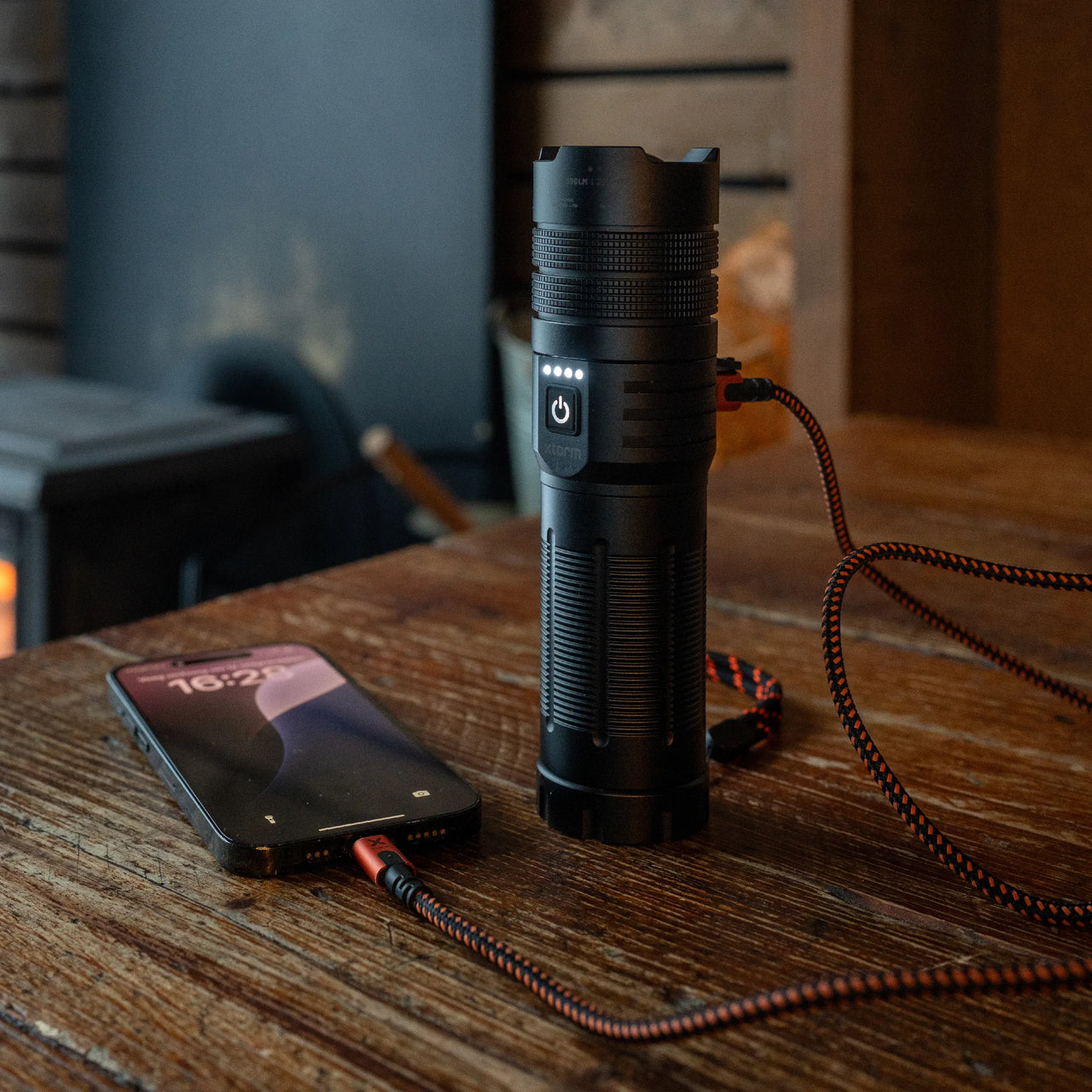 Powerbank mit Taschenlampe 10.500 mAh