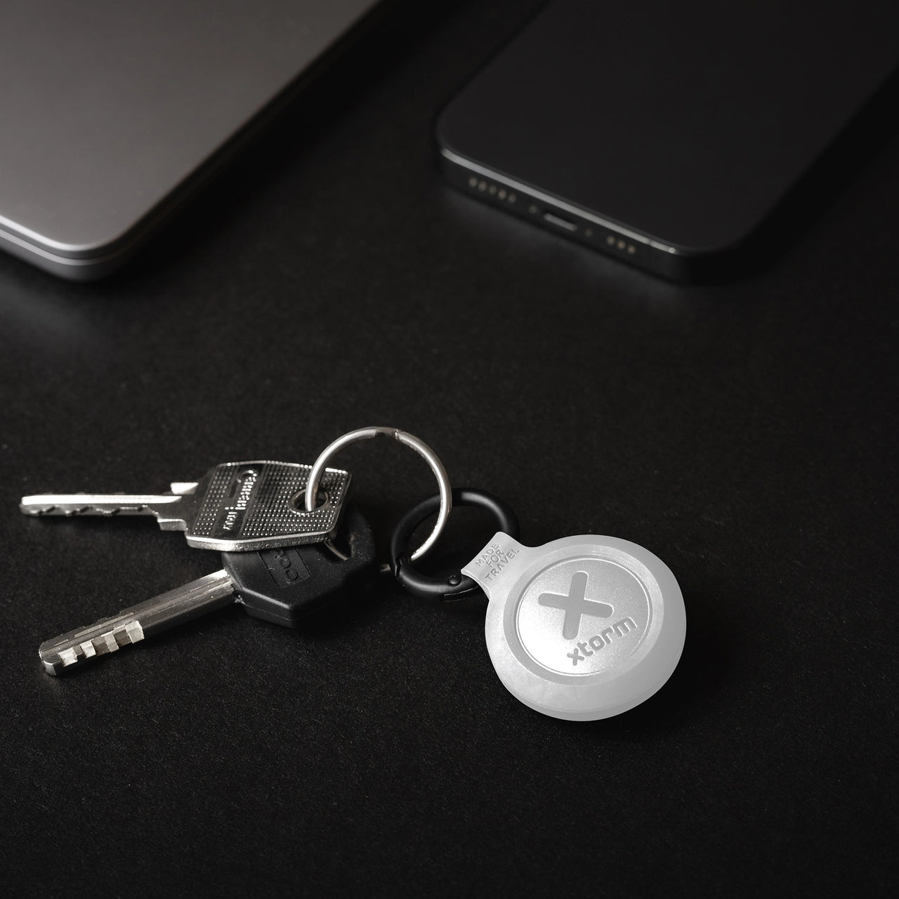 TravelTag for Android & iPhone - Water-resistant - Ash White